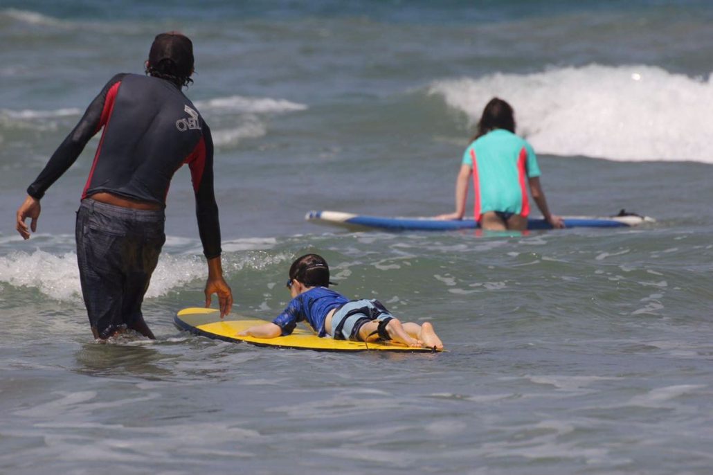 surfing lesson at Hacienda Pinilla